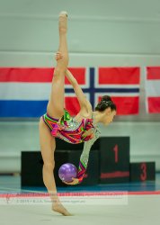 1086_04968