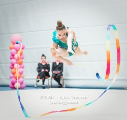 1845_04749