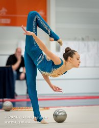 1868_02466