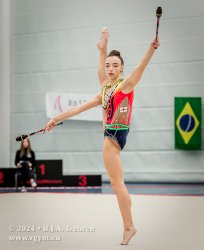 1868_02884