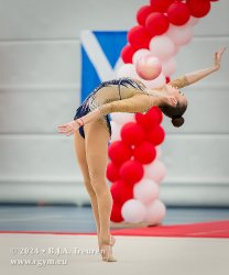 1868_05585