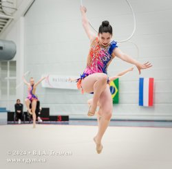 1868_06760
